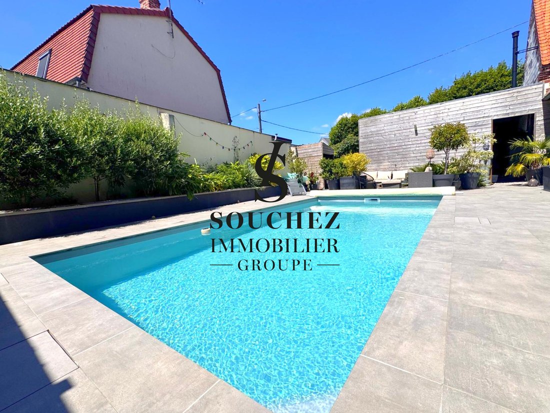 Farm Ranch in Acq, Hauts-de-France, France 2 - 18296298