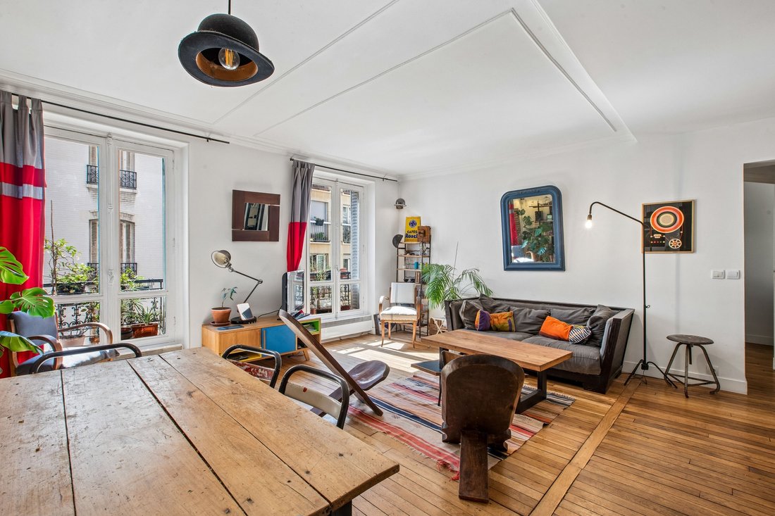 Apartment in La Fourche-Guy Môquet, Paris 17e Arrondissement, Paris 2 - 18315092