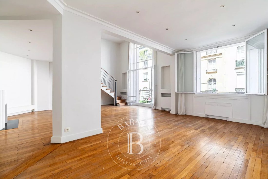 Apartment in Muette Sud, Paris 16e Arrondissement, Paris 4 - 18310430