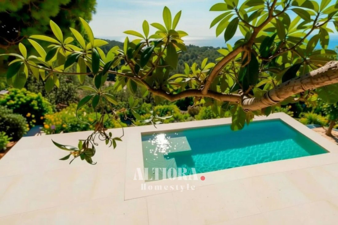 Chalet in Castelldefels, Catalonia, Spain 1 - 18311983