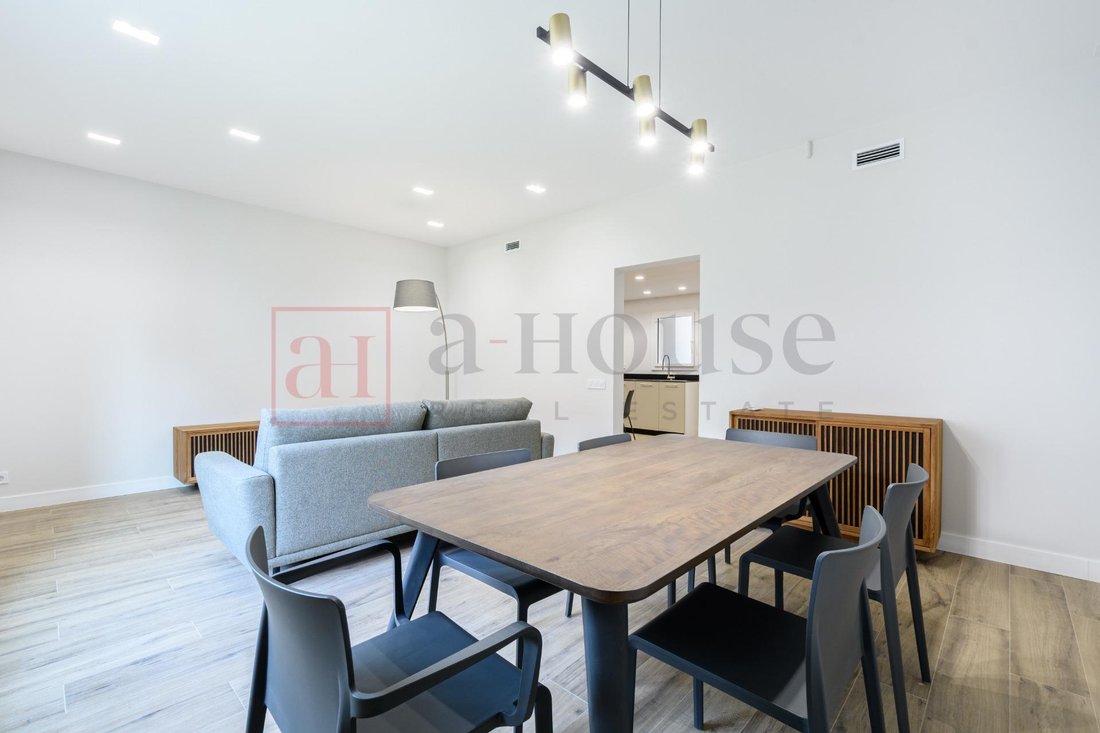 Apartment in Eixample, Barcelona, Spain 5 - 18314201