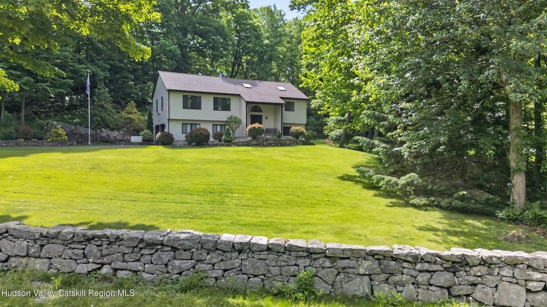 House in Brewster, New York, United States 1 - 18310267