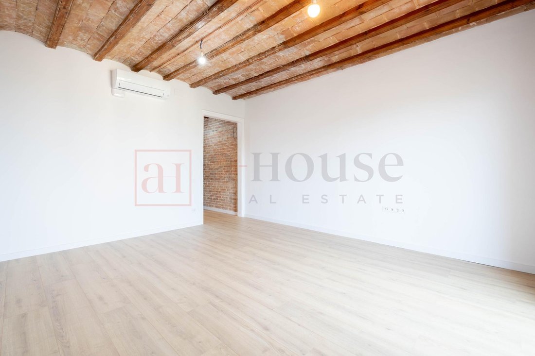 Apartment in Eixample, Barcelona, Spain 4 - 18314381