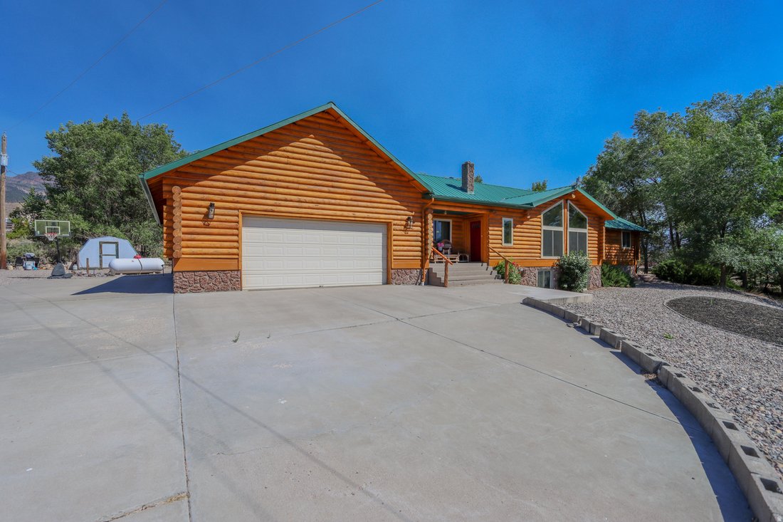 House in Monroe, Utah, United States 2 - 17094105