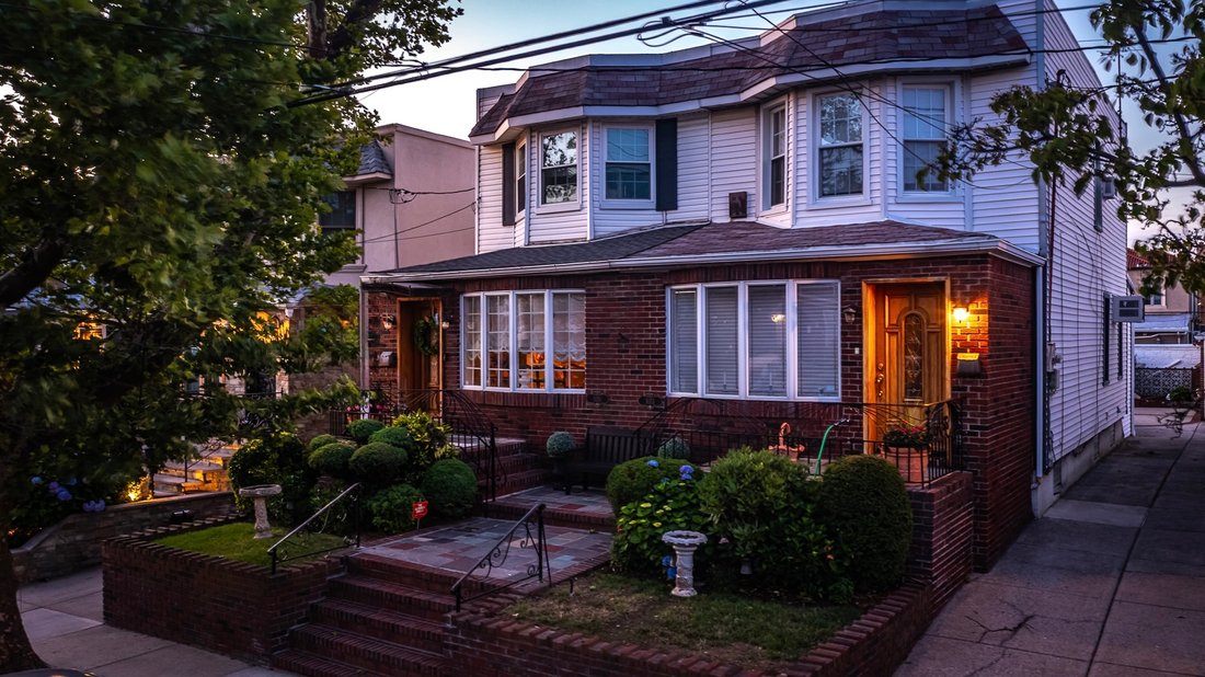 House in New York, New York, United States 2 - 18185290
