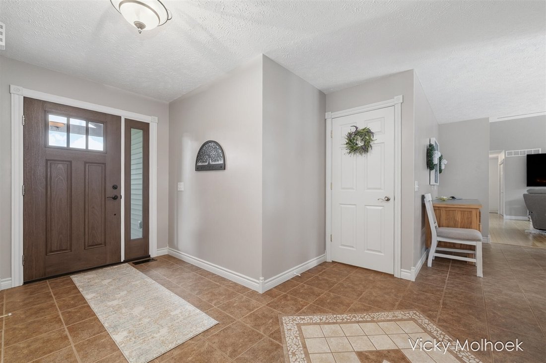 House in Hastings, Michigan, United States 4 - 18309100