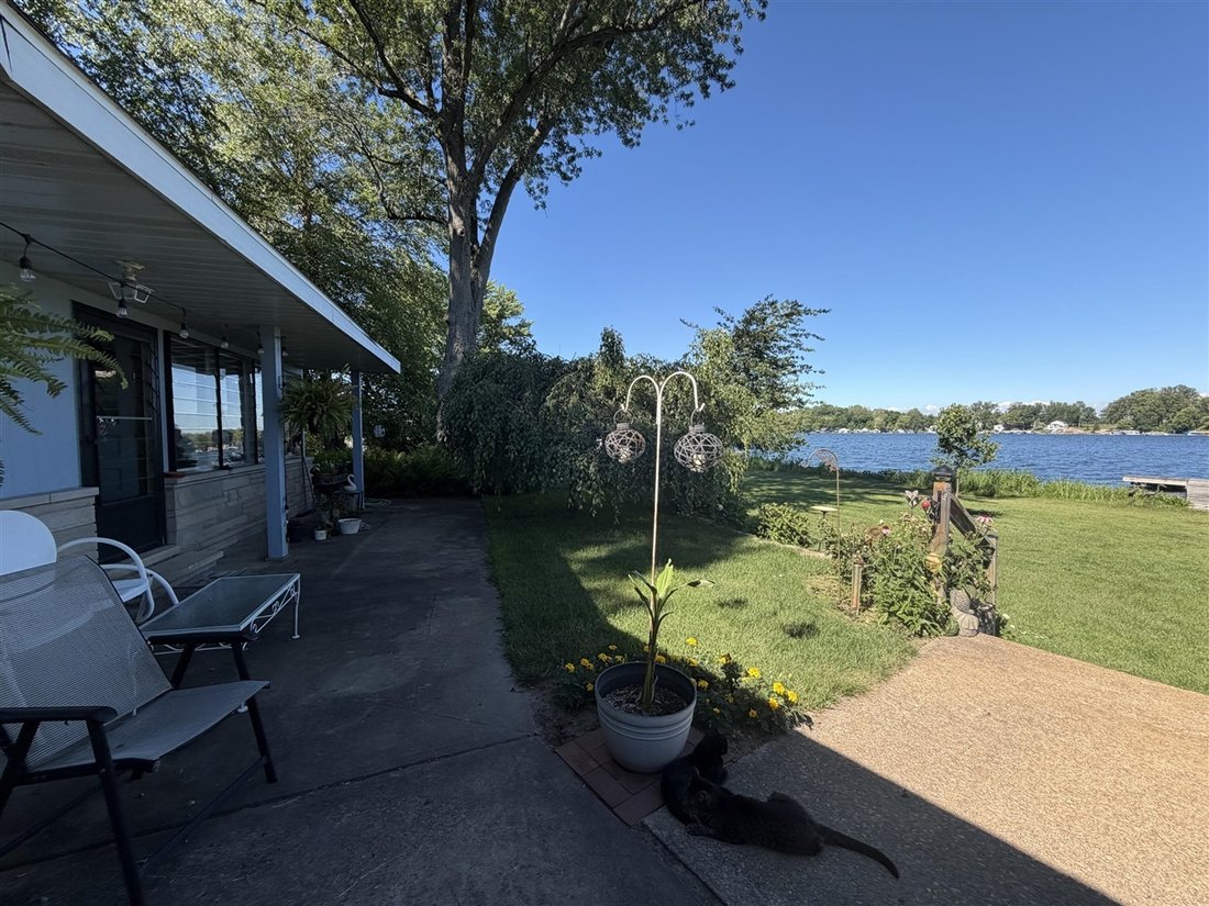 House in Dowagiac, Michigan, United States 3 - 18309999