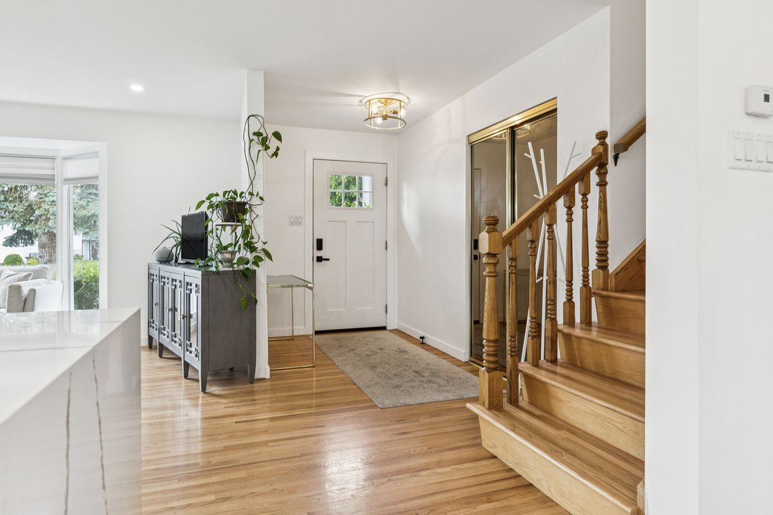 Haus in Calgary, Alberta, Kanada 2 - 18311368
