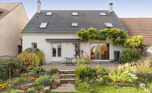 House in Nozay, Ile-de-France, France 1