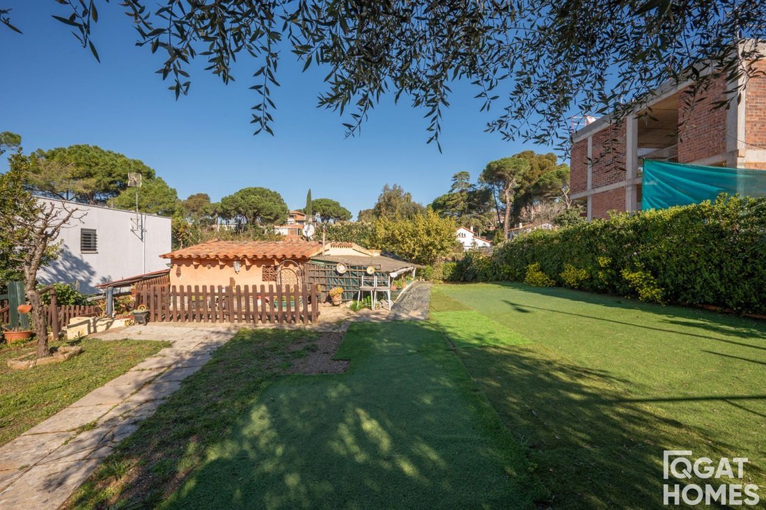 Land in Sant Cugat del Valles, Catalonia, Spain 2 - 18311895