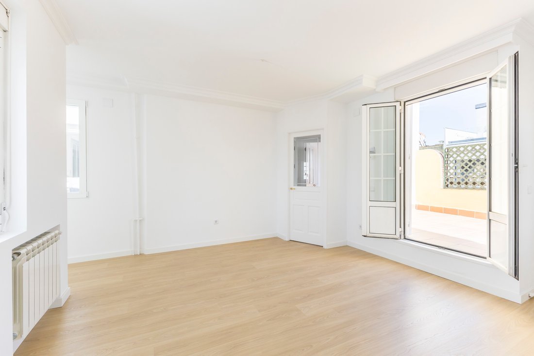 Apartment in Chamberi, Madrid, Spain 5 - 18227406