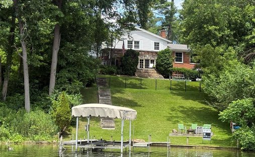 House in Clarkston, Michigan, United States 1