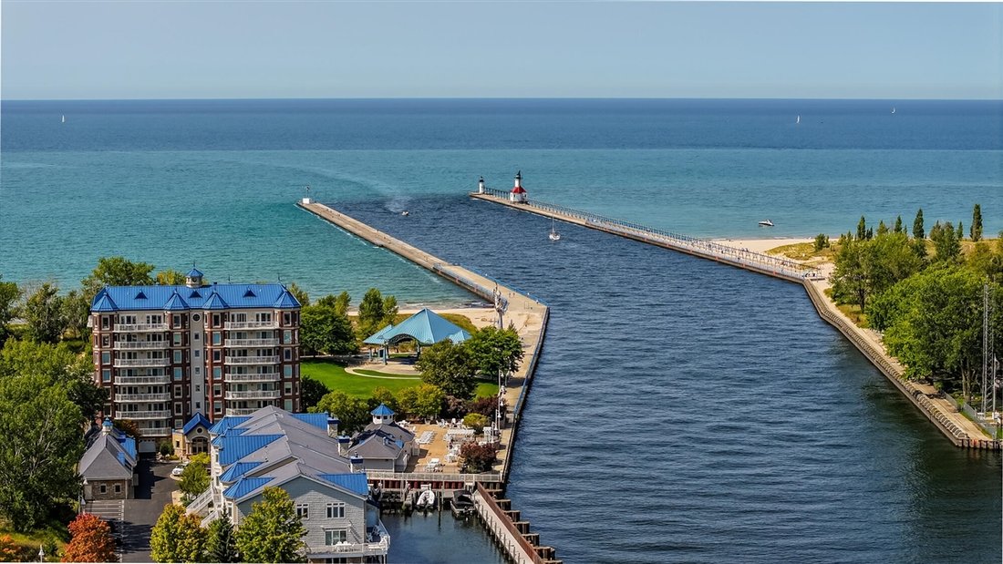 Condo in Berrien Springs, Michigan, United States 2 - 18308795
