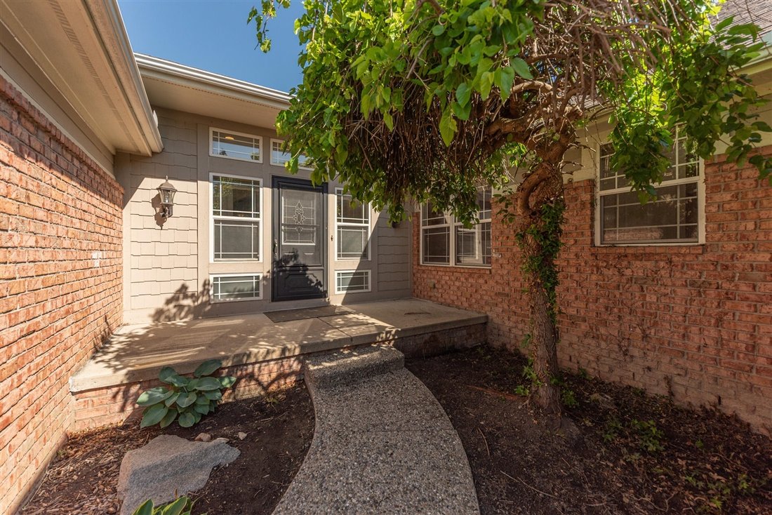 Condo in Ann Arbor, Michigan, United States 3 - 18309645