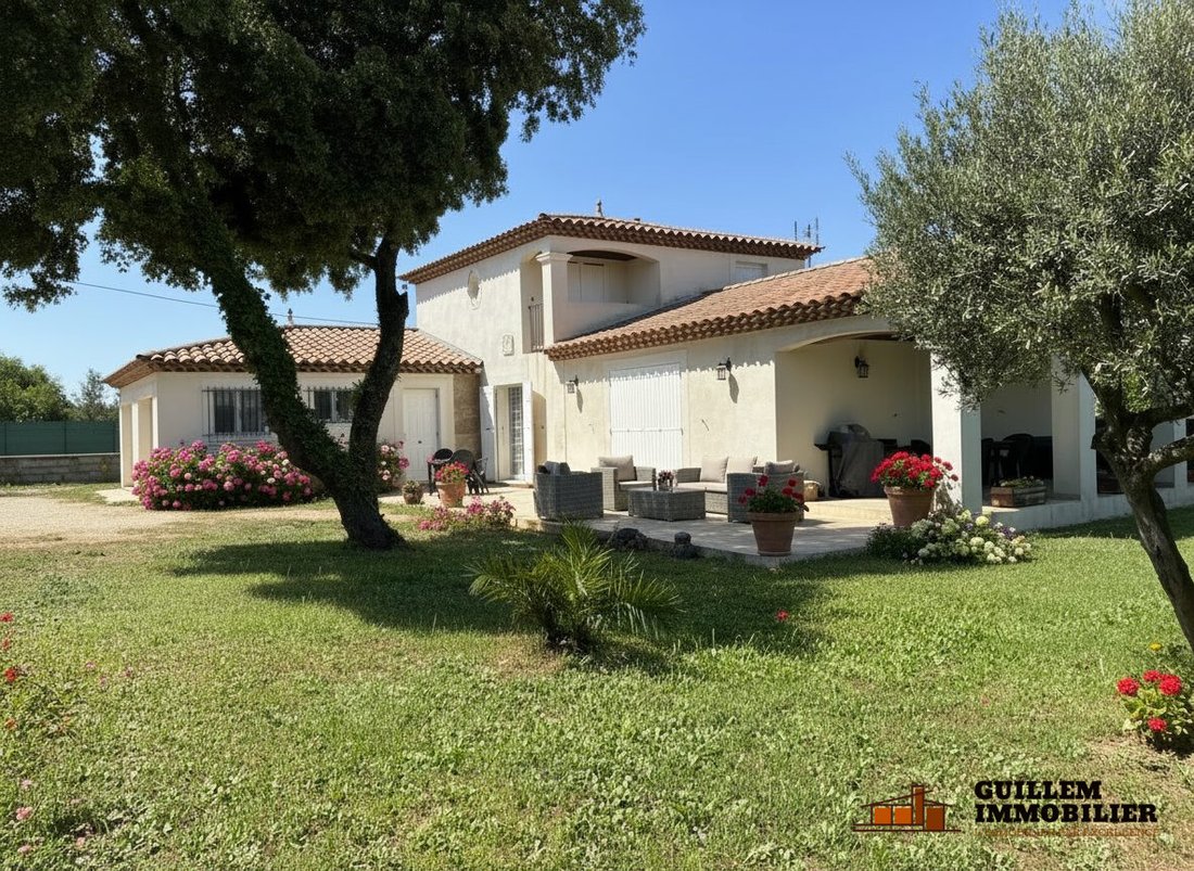 Villa in Grans, Provence-Alpes-Côte d'Azur, France 1 - 18315489