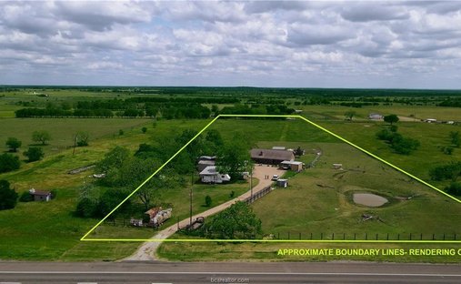 House in Caldwell, Texas, United States 1