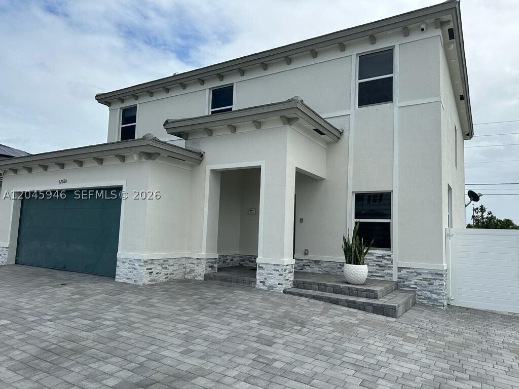 House in Miami, Florida, United States 1 - 18313012