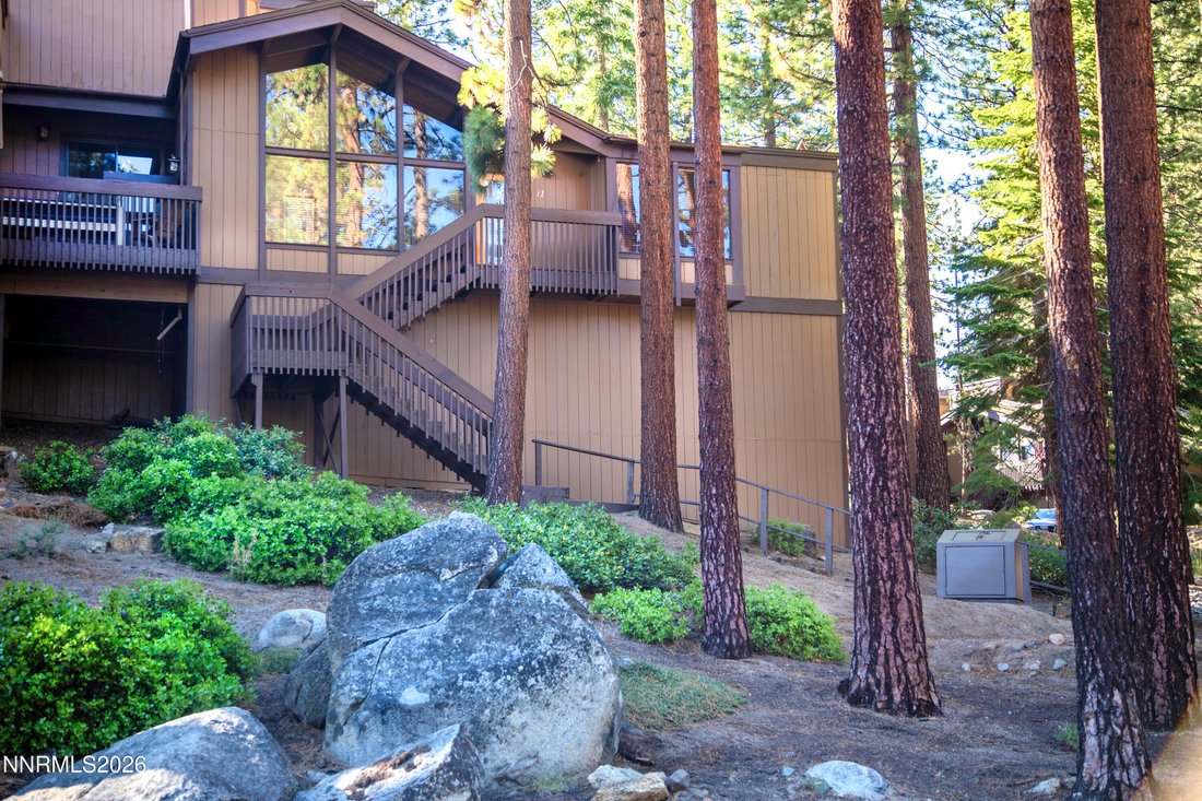 Townhouse in Glenbrook, Nevada, United States 1 - 18314153