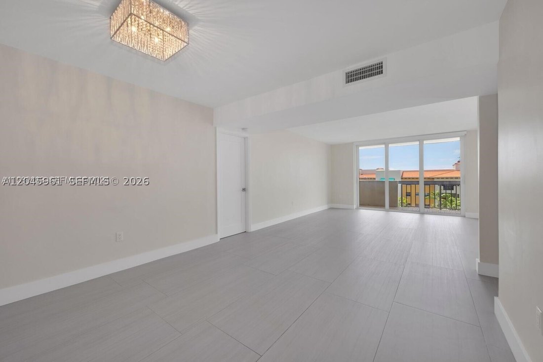 Condo in Coral Gables, Florida, United States 2 - 18313019