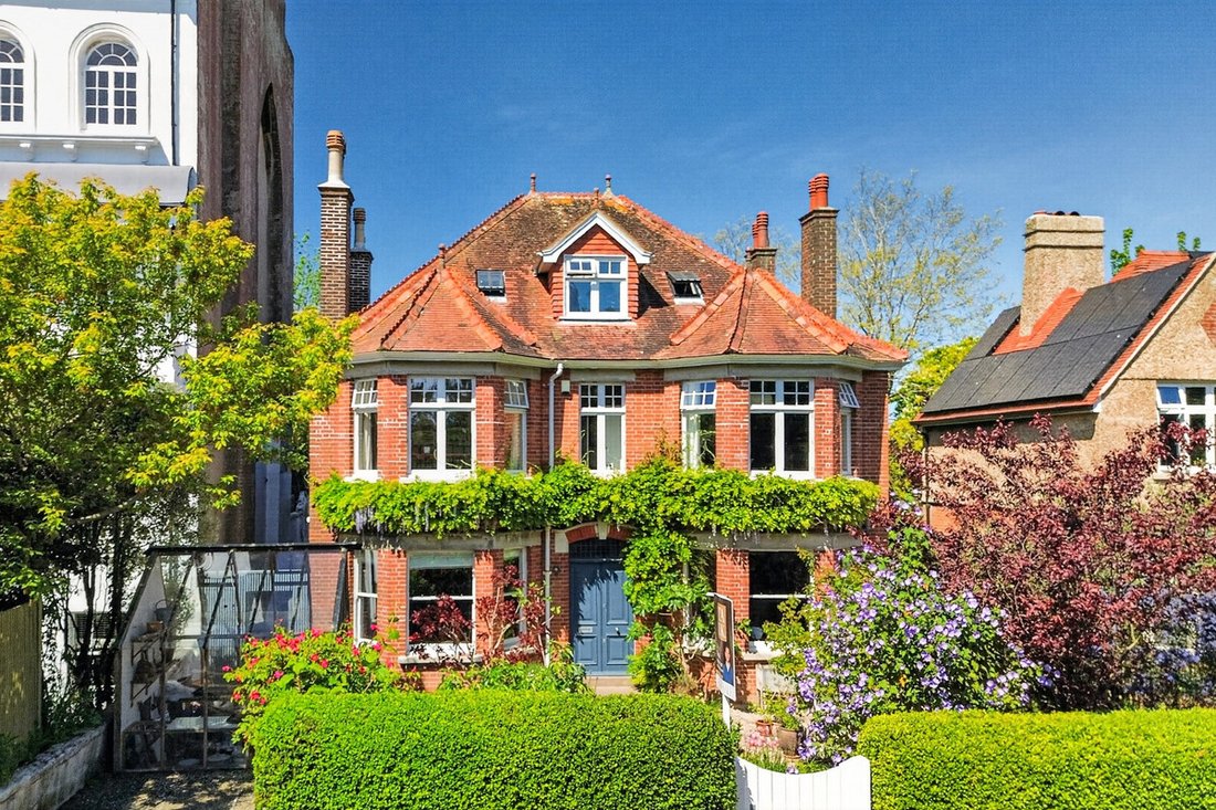 House in West Marina, Hastings, England 3 - 18314418
