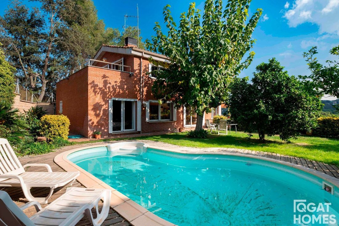 Chalet in Sant Cugat del Valles, Catalonia, Spain 1 - 18313142