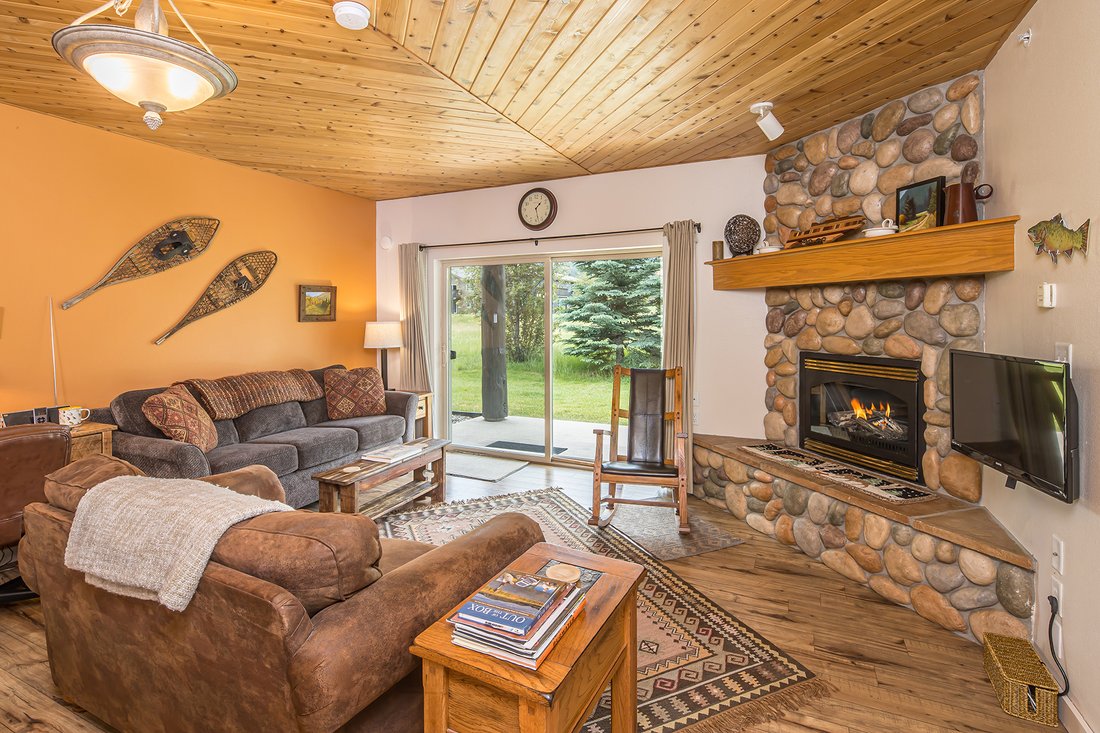 Condo in Gallatin Gateway, Montana, United States 3 - 18315195