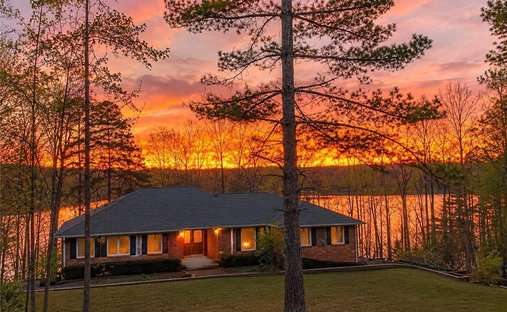 House in Gainesville, Georgia, United States 1