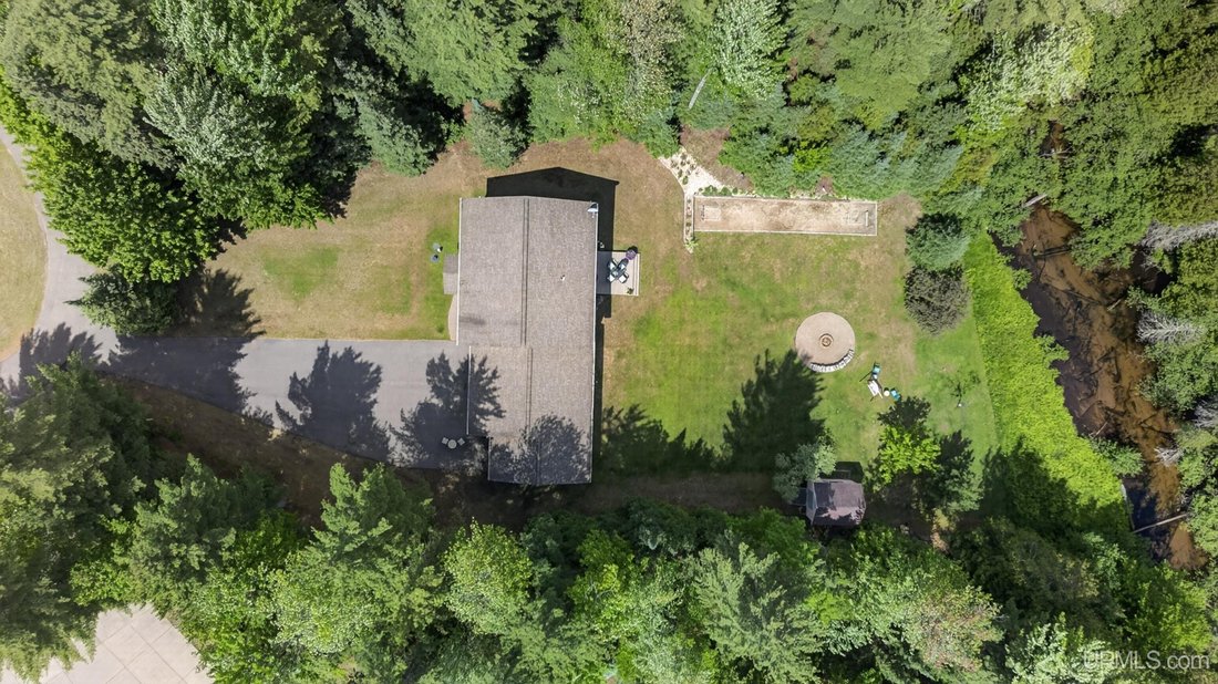 House in Marquette, Michigan, United States 3 - 18308493