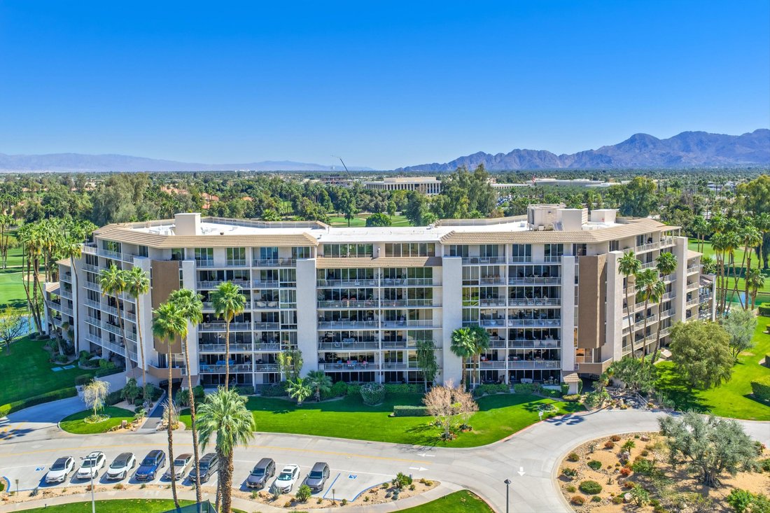 Condo in Rancho Mirage, California, United States 3 - 18315725