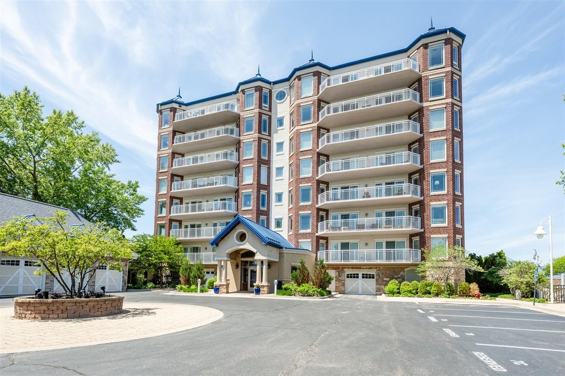 Condo in Berrien Springs, Michigan, United States 1 - 18308795