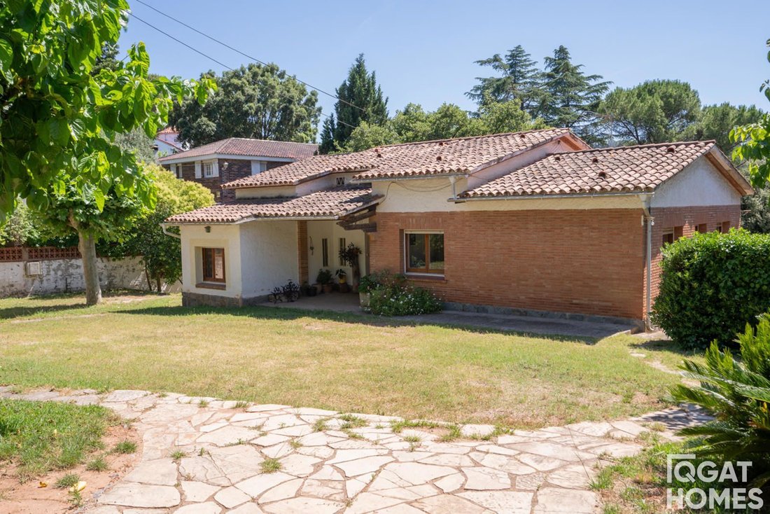 House in Sant Cugat del Valles, Catalonia, Spain 1 - 18314147