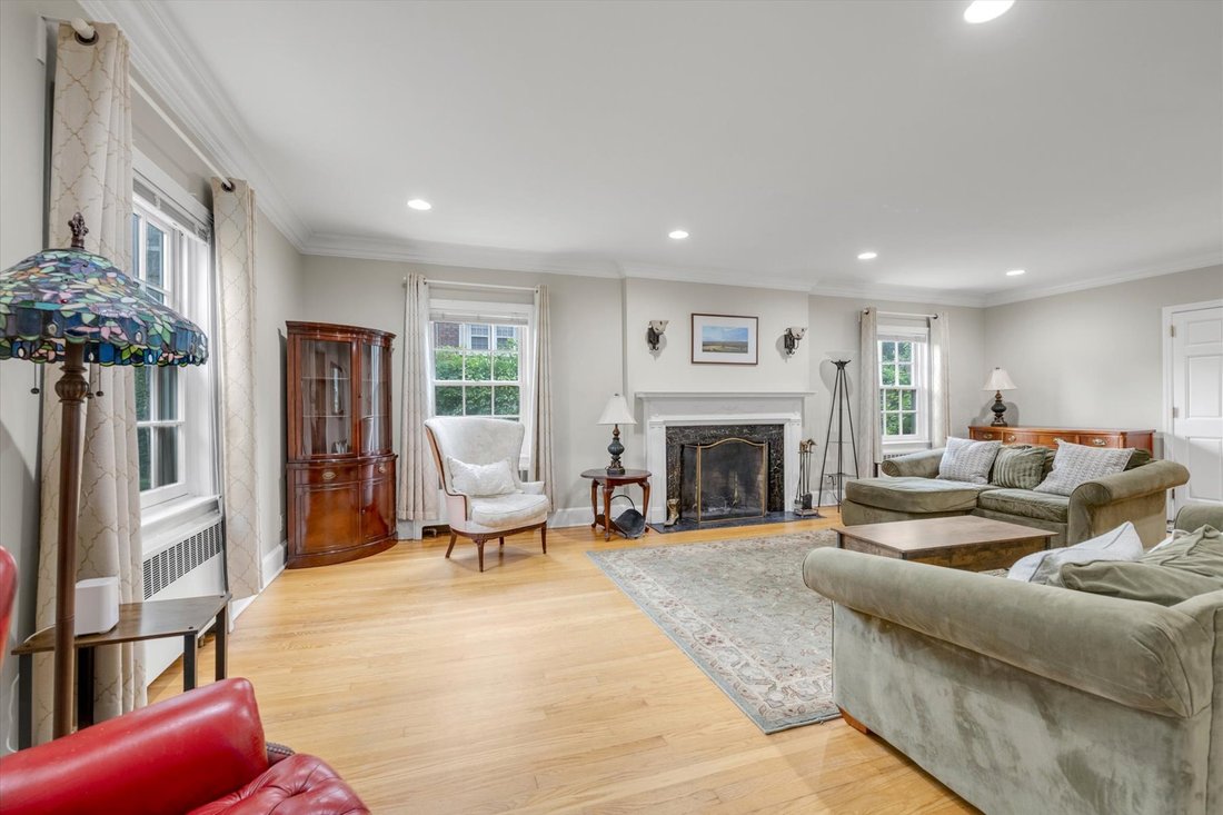 House in New York, New York, United States 4 - 18310357