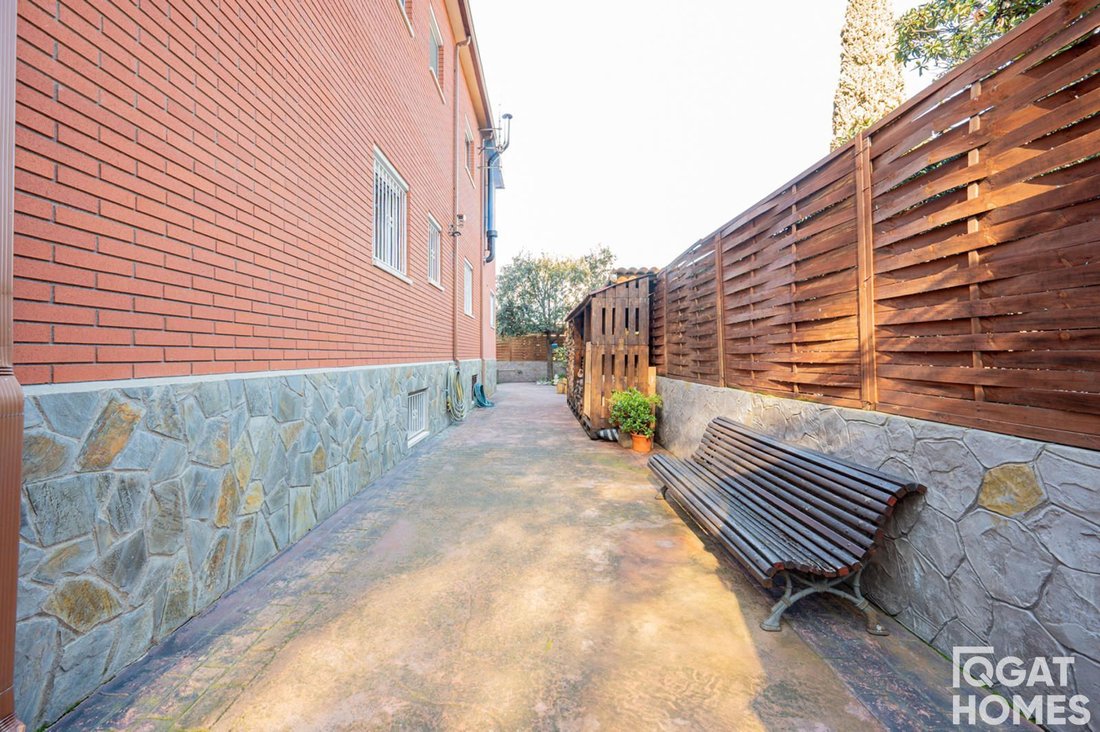 Chalet in Sant Cugat del Valles, Catalonia, Spain 5 - 18313287