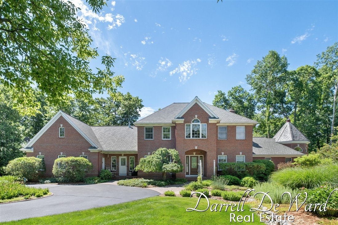 House in Lowell, Michigan, United States 4 - 18314085