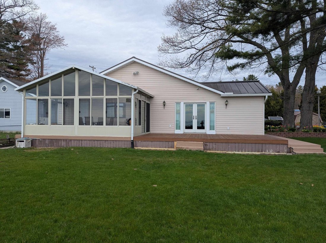 House in Au Gres, Michigan, United States 1 - 18308984