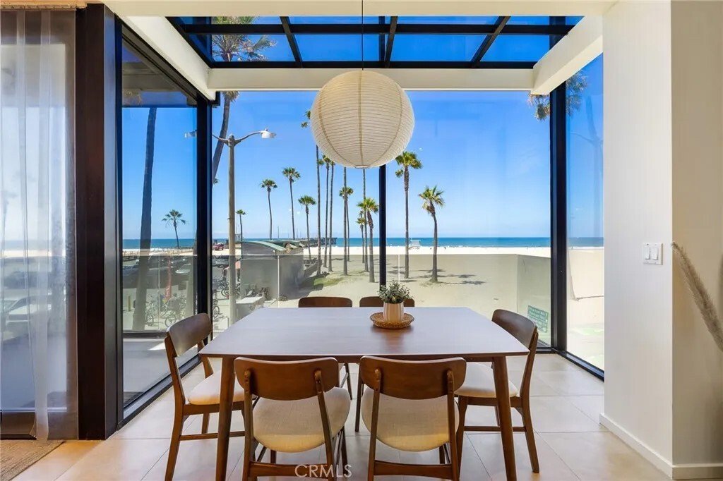 Townhouse in Los Angeles, California, United States 2 - 18313371