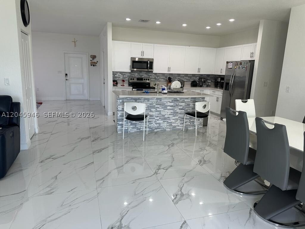 House in Miami, Florida, United States 5 - 18313012