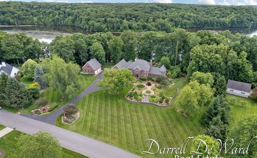 House in Lowell, Michigan, United States 1