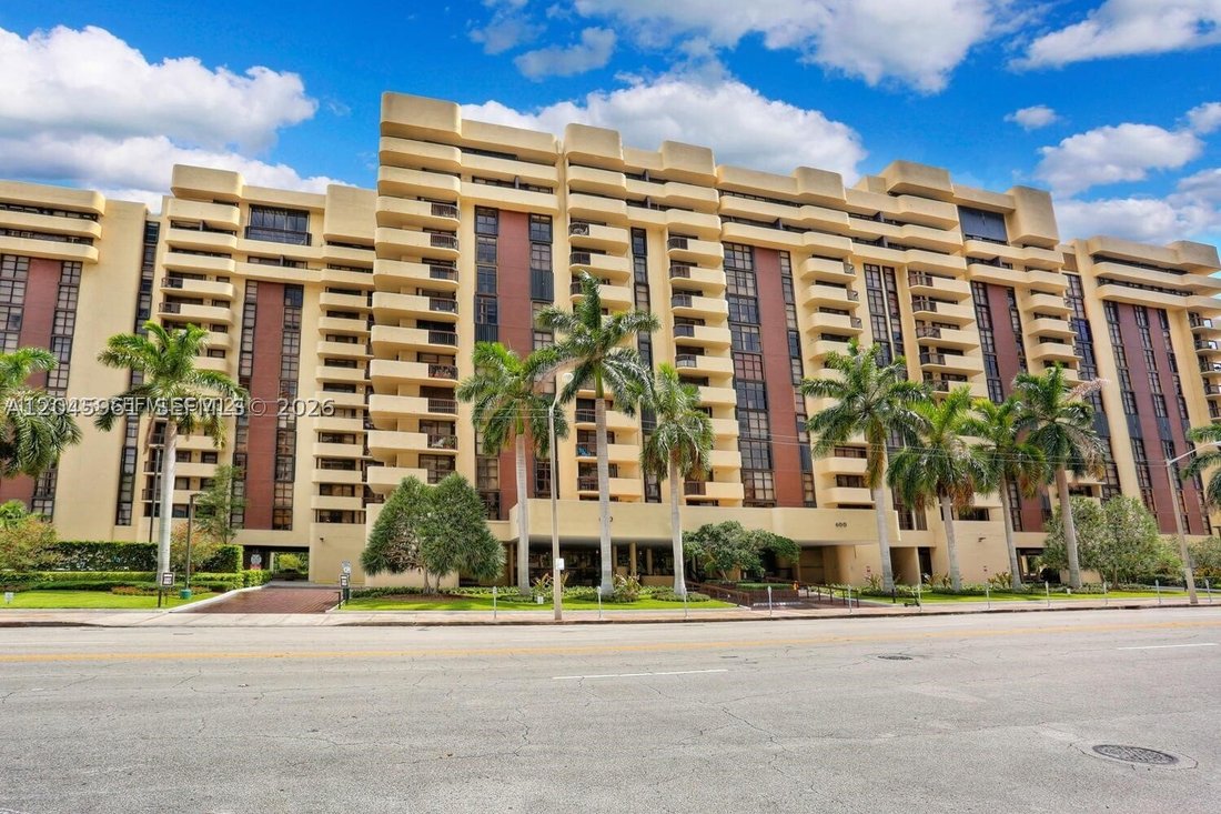Condo in Coral Gables, Florida, United States 1 - 18313019
