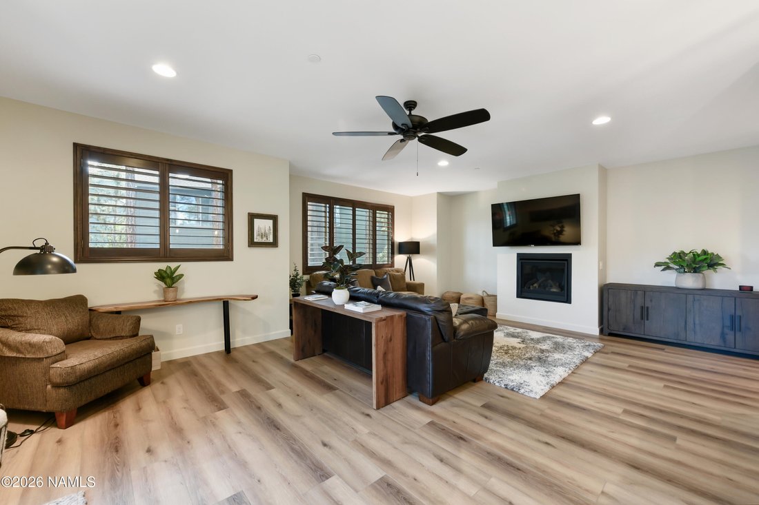 Condo in Flagstaff, Arizona, United States 3 - 18311579
