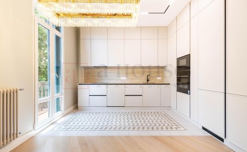 Wohnung in Eixample, Barcelona, Spanien 1