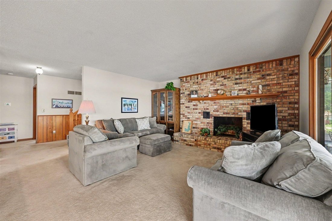 House in Manitou Beach-Devils Lake, Michigan, United States 2 - 18309431