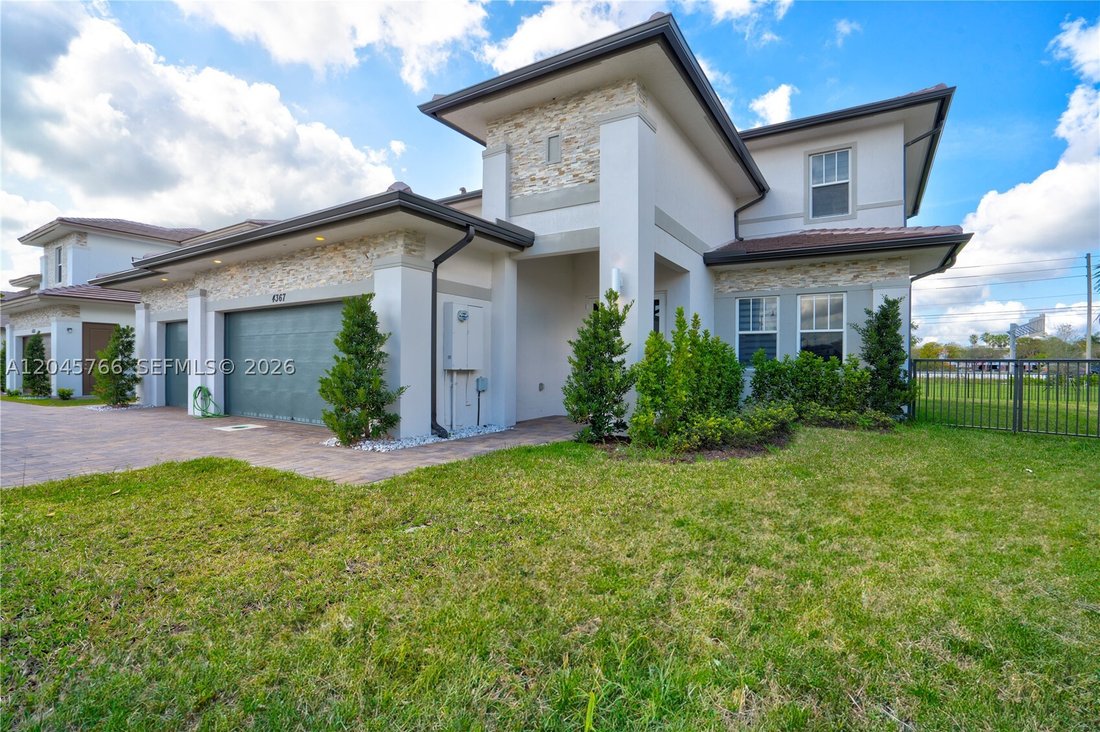 House in Davie, Florida, United States 1 - 18313113