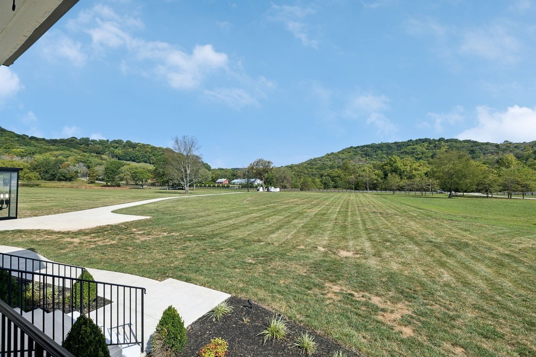 House in Arrington, Tennessee, United States 5 - 18312848