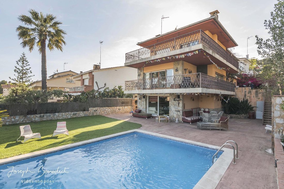 House in Castelldefels, Catalonia, Spain 1 - 18312041