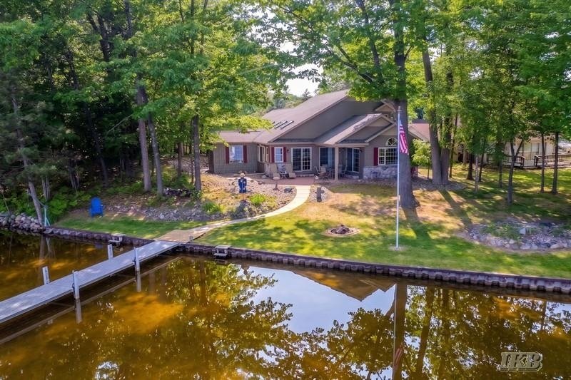 House in Gladwin, Michigan, United States 1 - 18309938