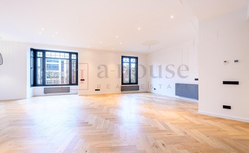 Apartamento en Eixample, Barcelona, España 1