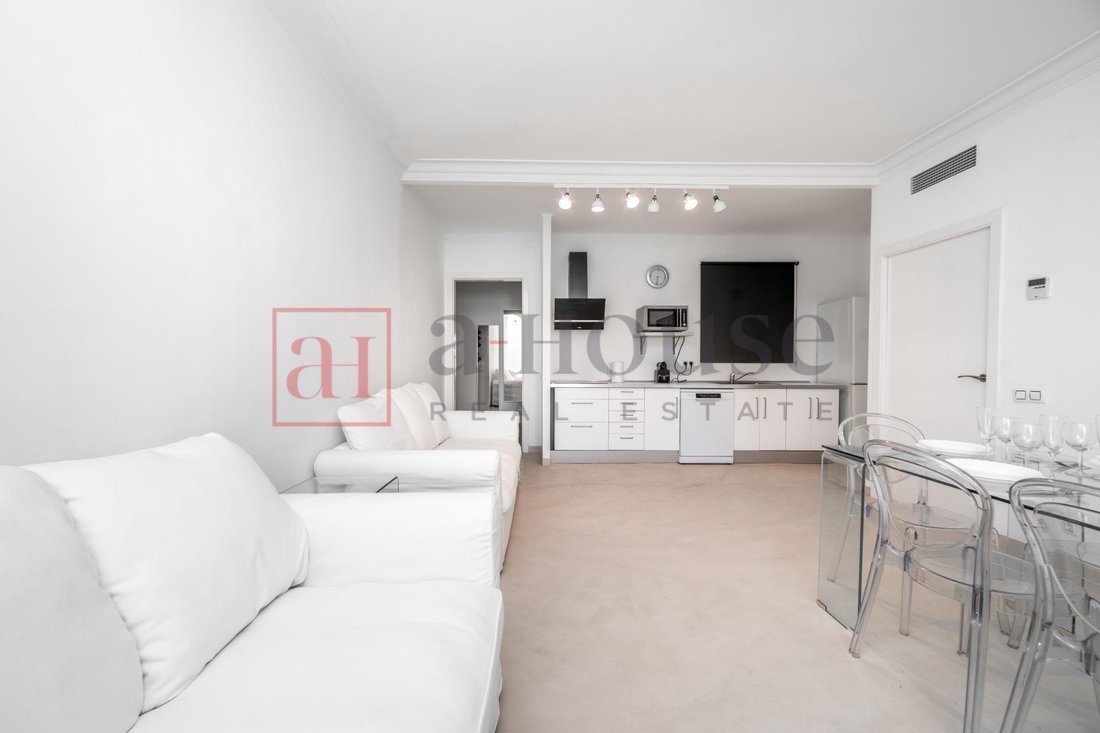 Apartment in Eixample, Barcelona, Spain 5 - 18314327