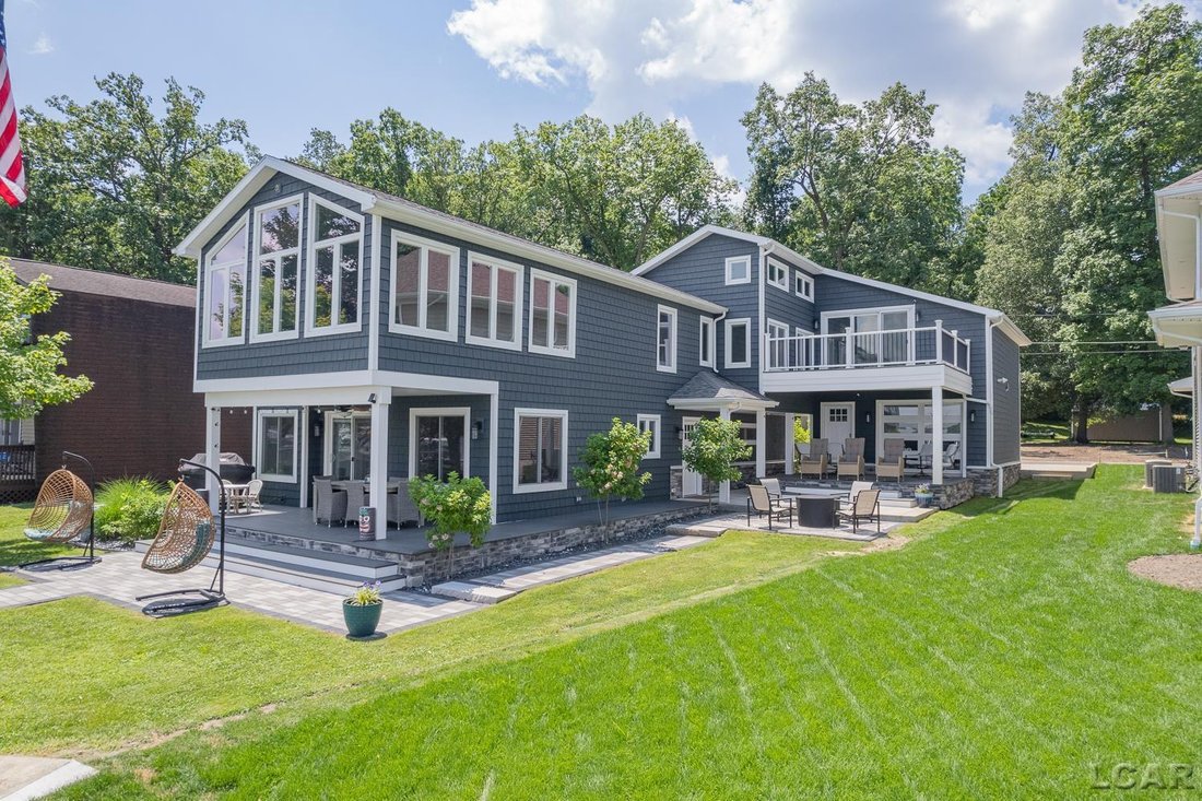 House in Addison, Michigan, United States 1 - 18309359