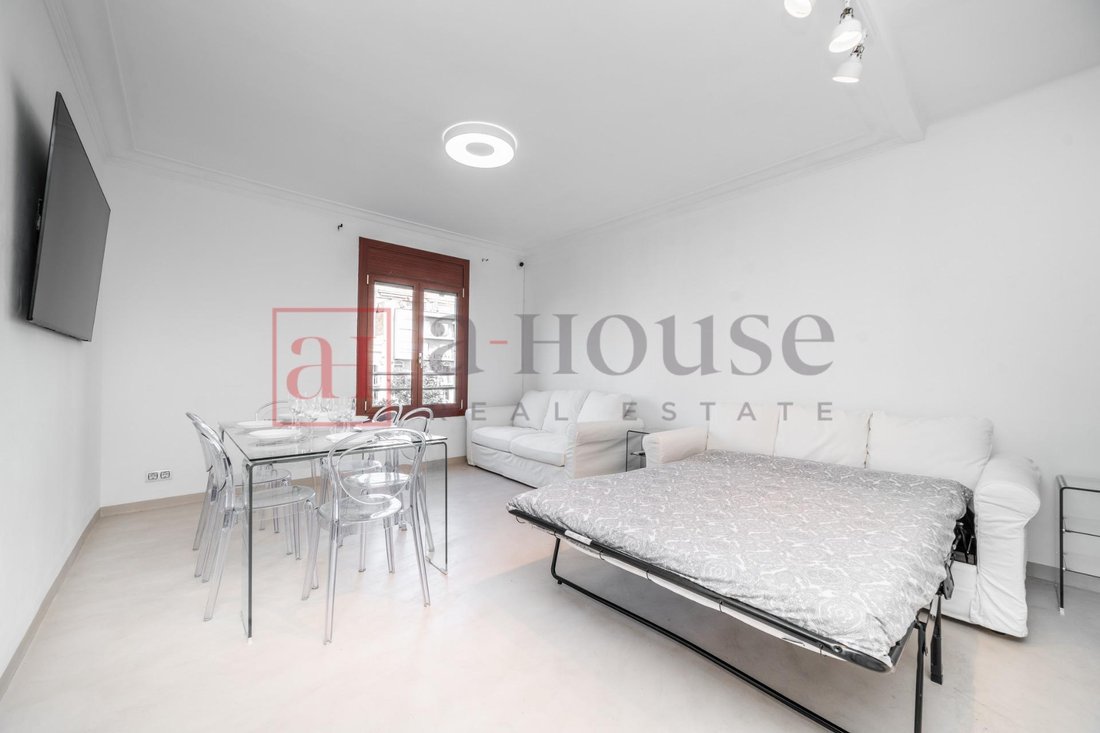 Apartment in Eixample, Barcelona, Spain 4 - 18314327
